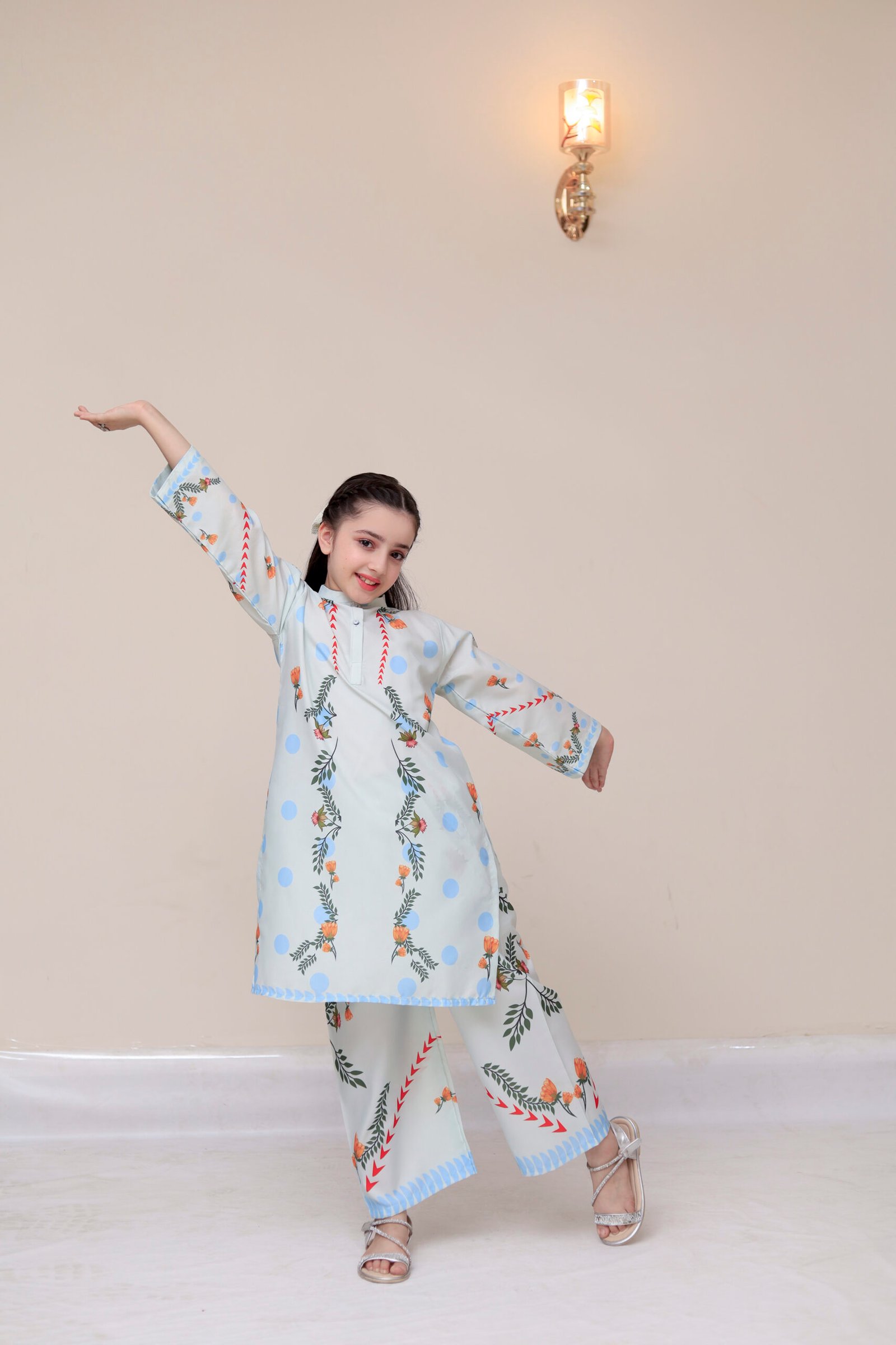 Trendy Floral & Dot Pattern Co-Ord - Image 4